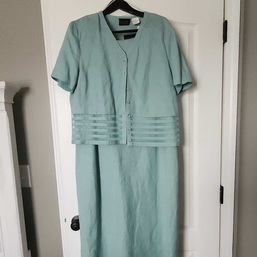 M.H.M. Melissa Harper Green Jacket Dress.  2 Piece.  Wear the Jacket Separate